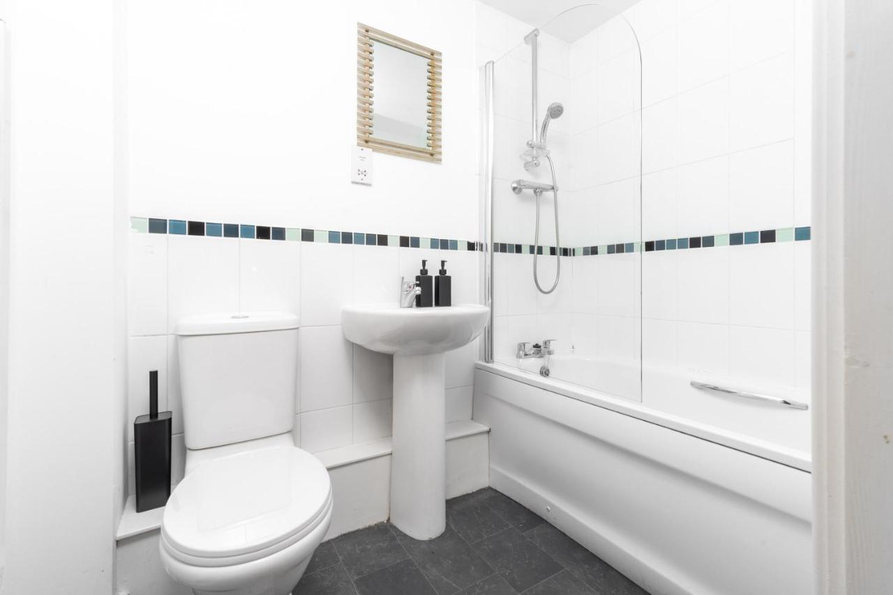 Beautiful Birmingham Central Spacious Apartment-Free Parking, Wifi, Contractors, Hs2, Bullring, Birmingham City Fc Eksteriør billede